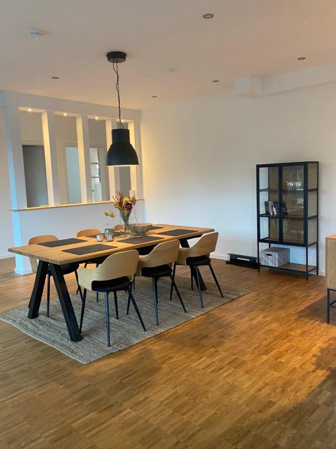 Zentrales Penthouse Mit Blick Auf Schwanenteich Apartamento Minden  Exterior foto